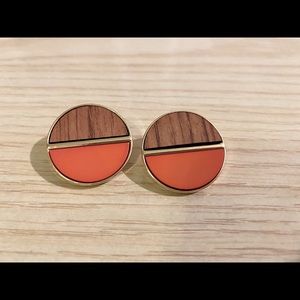 Coral/Wood Tone Earrings